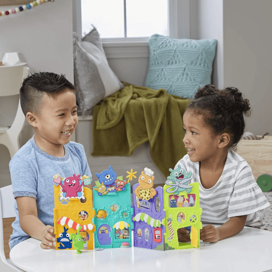 Ugly Dolls Bienvenidos A Ugly Villa Calle Principal Hasbro | Envío Gratis